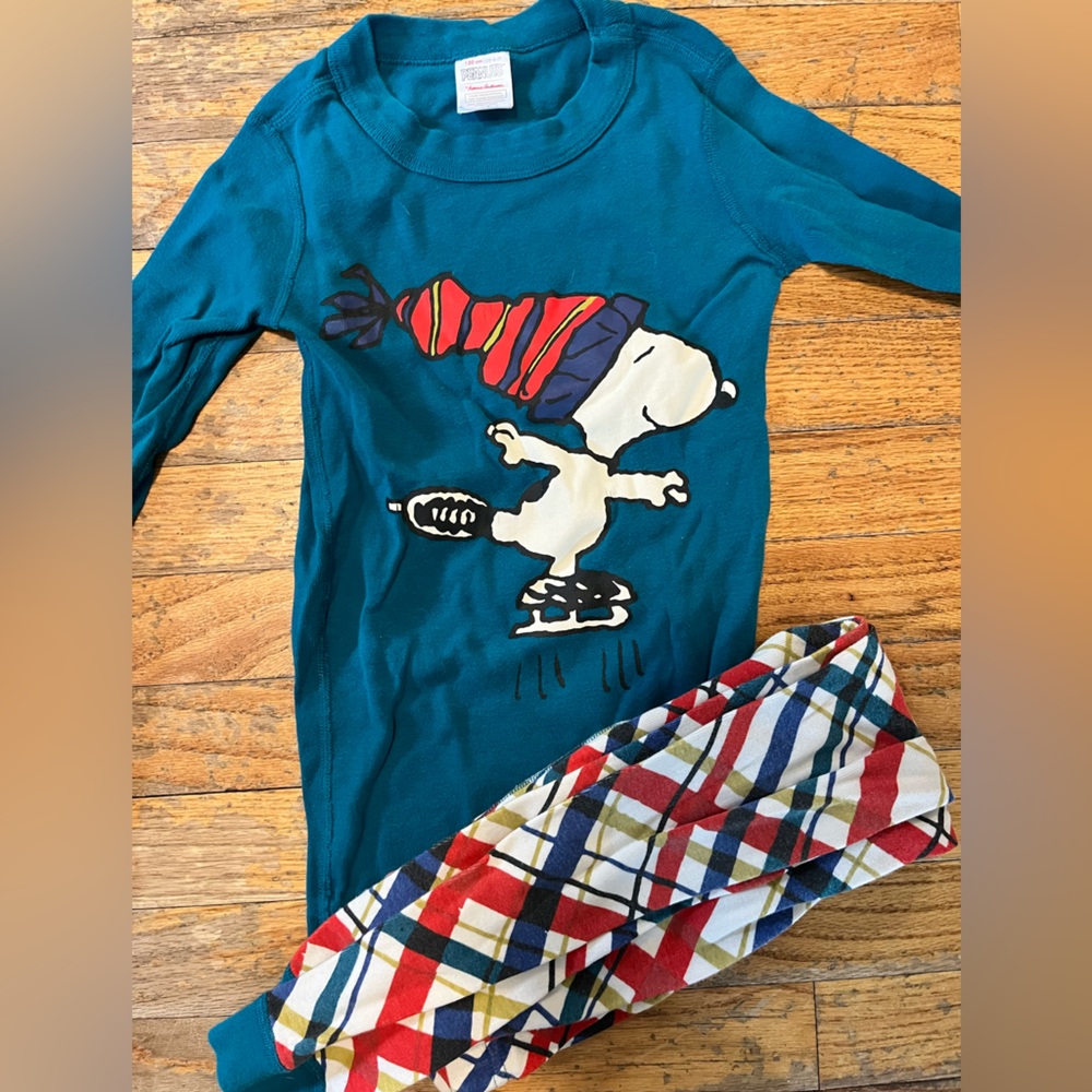 Hanna Andersson Holiday Pajamas size 6-7 (120 cm)